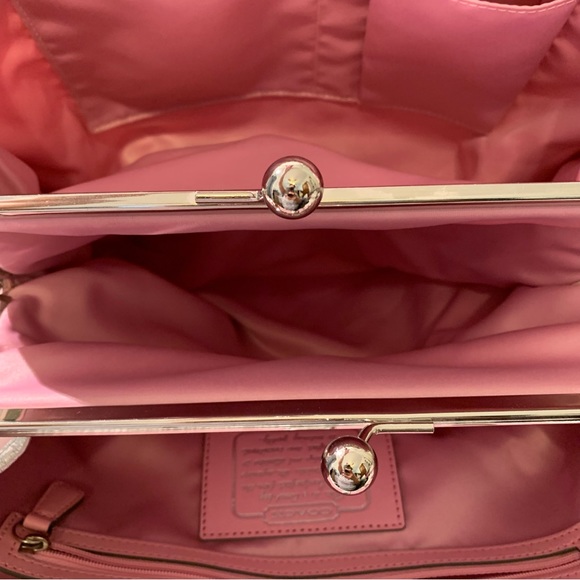 Coach Purse - Peony pink - Picture 12 of 15